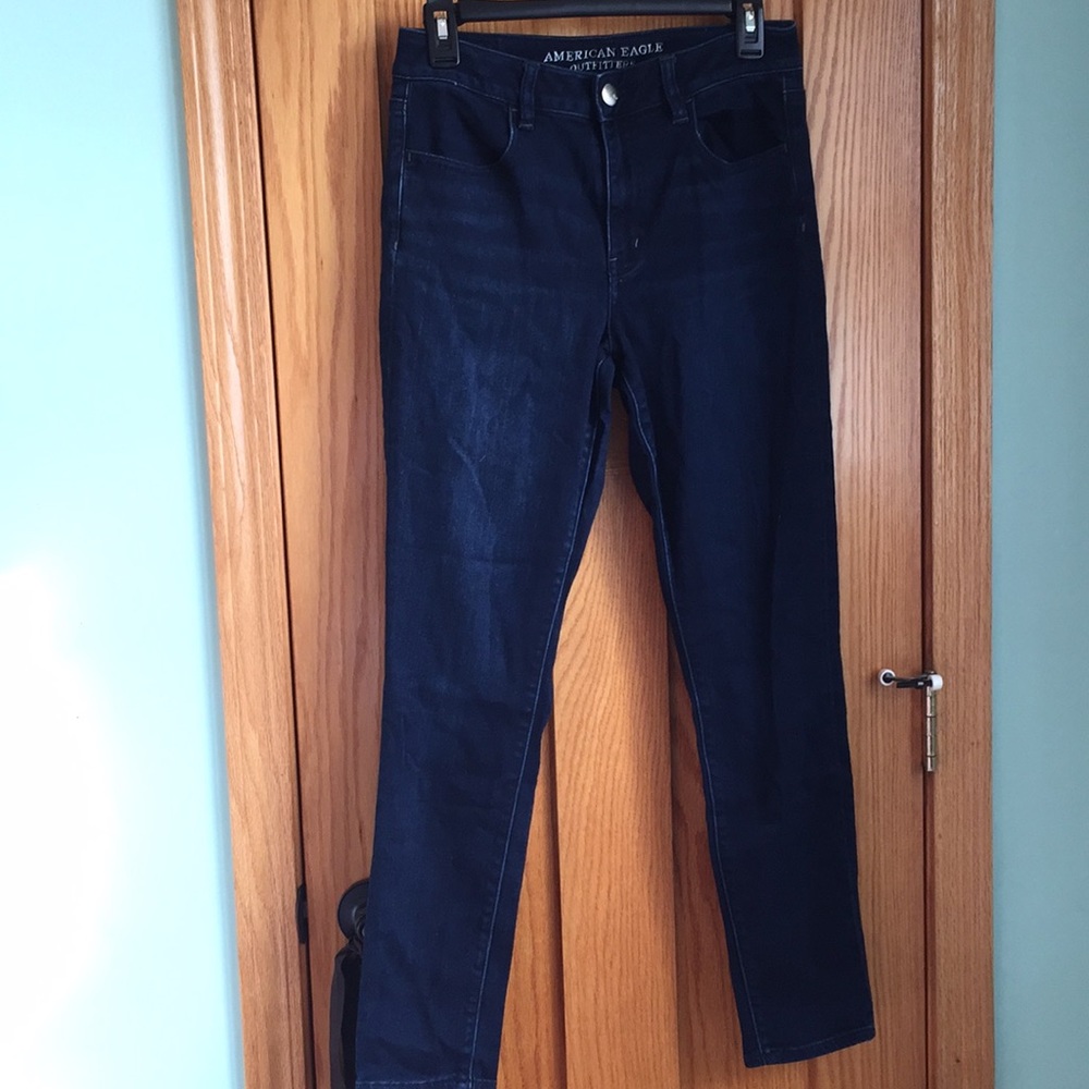 AMERICAN EAGLE High-Rise Jegging